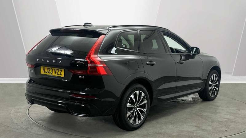 Volvo XC60 B4 Mild Hybrid Plus Dark Black #2