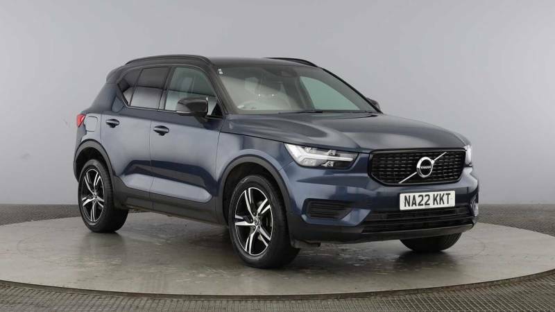 Volvo XC40 T3 R-design Blue