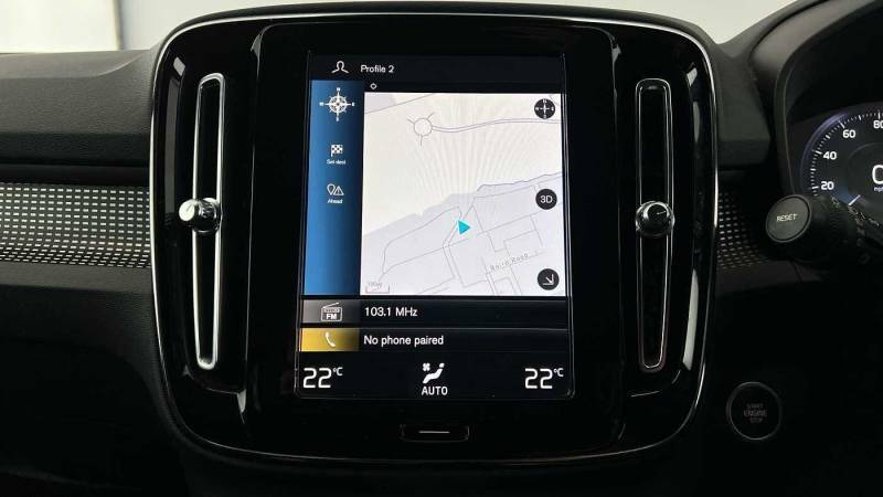 Volvo XC40 B3 P Core Park Assist, Power Tailgate, Google A Grey #7