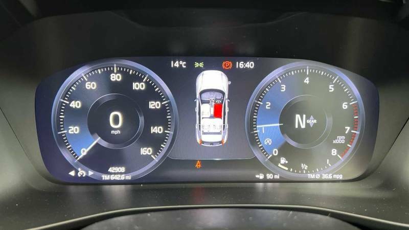 Volvo XC40 T3 R-design Blue #6