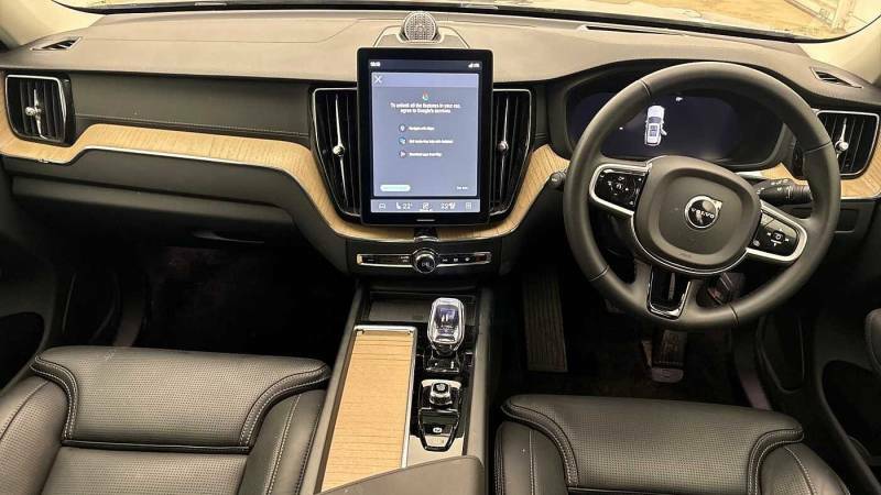 Volvo XC60 B5 Awd Mild Hybrid Ultra Dark Blue #6