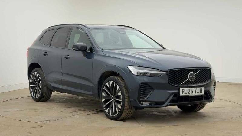 Volvo XC60 B5 Awd Mild Hybrid Ultra Dark Blue