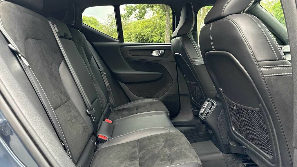 Volvo XC40 R-design, B4 Mild Hybrid DX71CYS Blue #6
