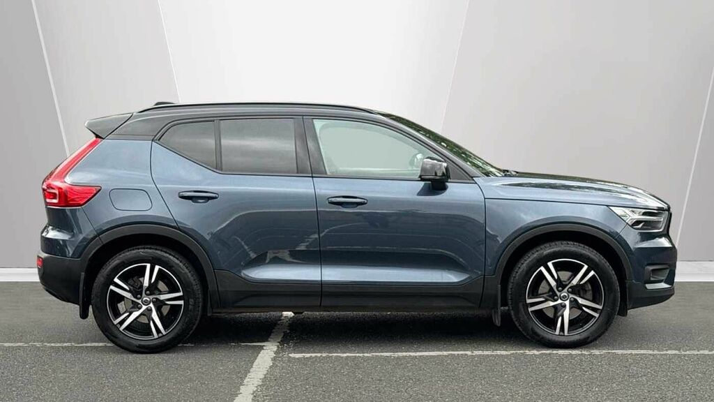 Volvo XC40 R-design, B4 Mild Hybrid DX71CYS Blue #3