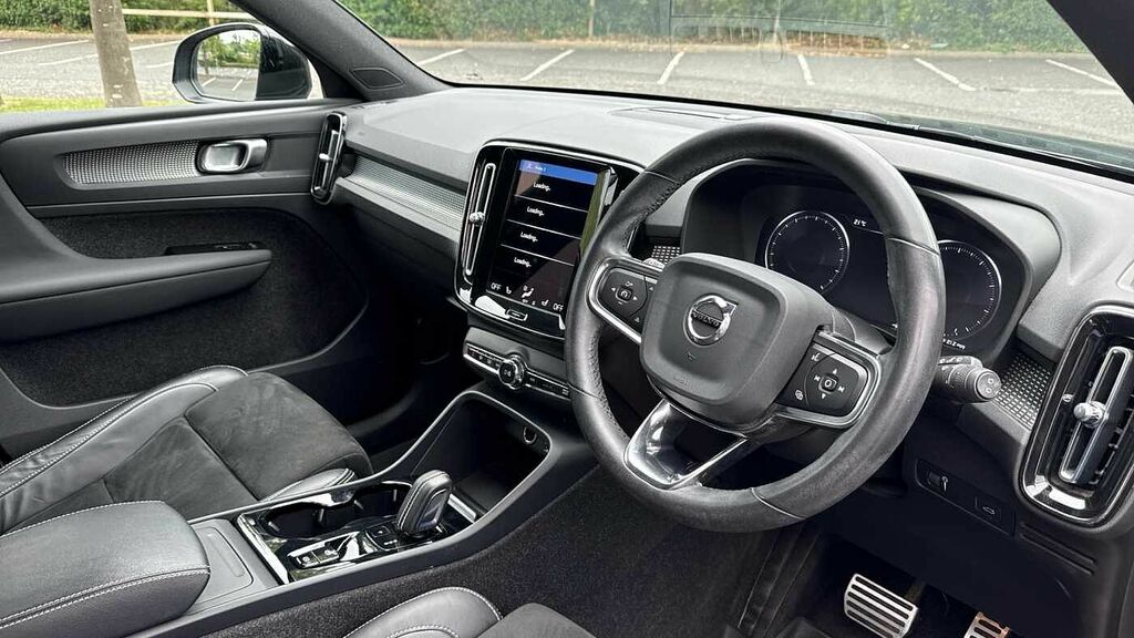 Volvo XC40 R-design, B4 Mild Hybrid DX71CYS Blue #4