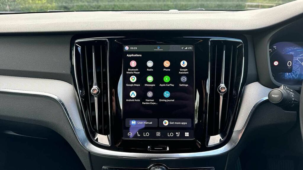 Volvo S60 Recharge T8 Ultimate Awd Black #12