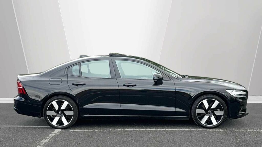 Volvo S60 Recharge T8 Ultimate Awd Black #3