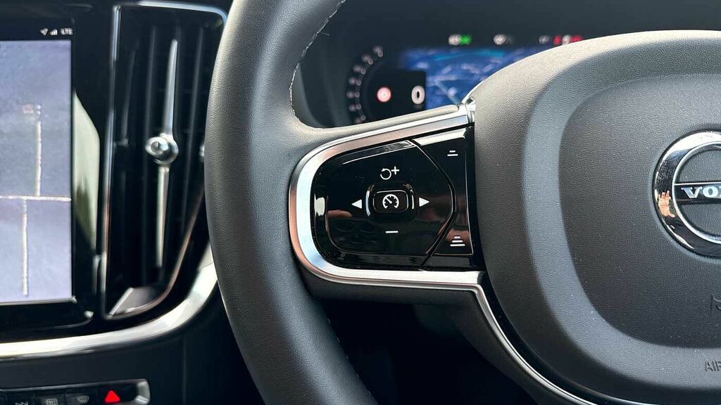 Volvo S60 Recharge T8 Ultimate Awd Black #19