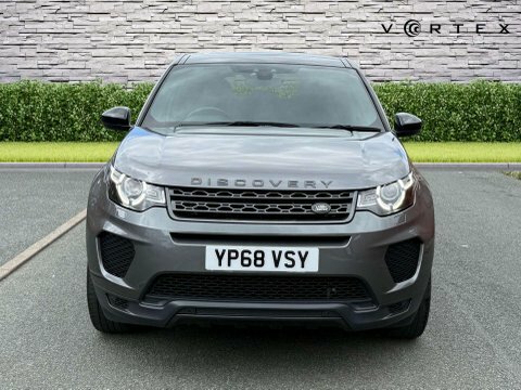 Land Rover Discovery Sport 2.0 Discovery Sport YP68VSY Grey #2
