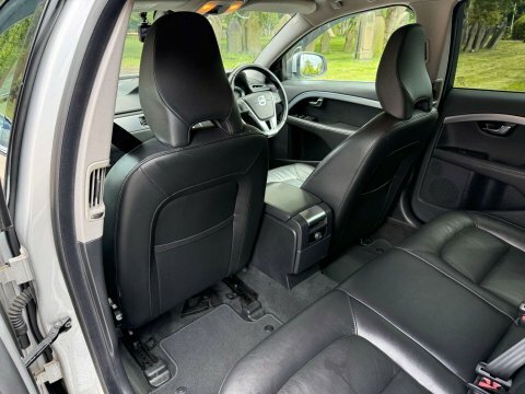 Volvo V70 Se Lux Silver #13