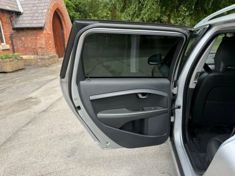 Volvo V70 Se Lux Silver #12