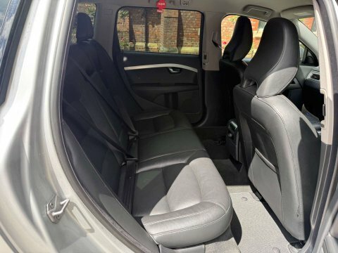 Volvo V70 Se Lux Silver #21