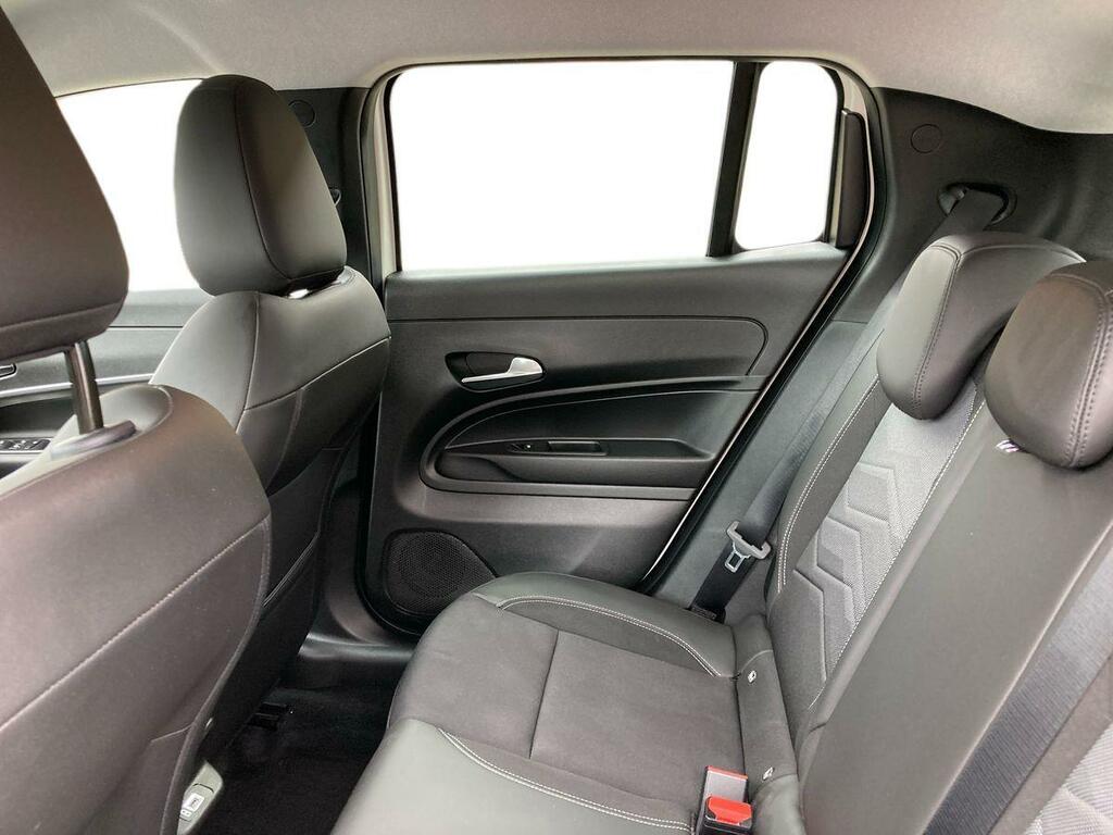 Jeep Avenger 115Kw Altitude 54Kwh WG24EKE White #4