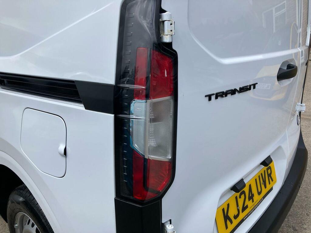 Ford Transit Courier 1.5 Ecoblue Trend Van 0 Ps White #11