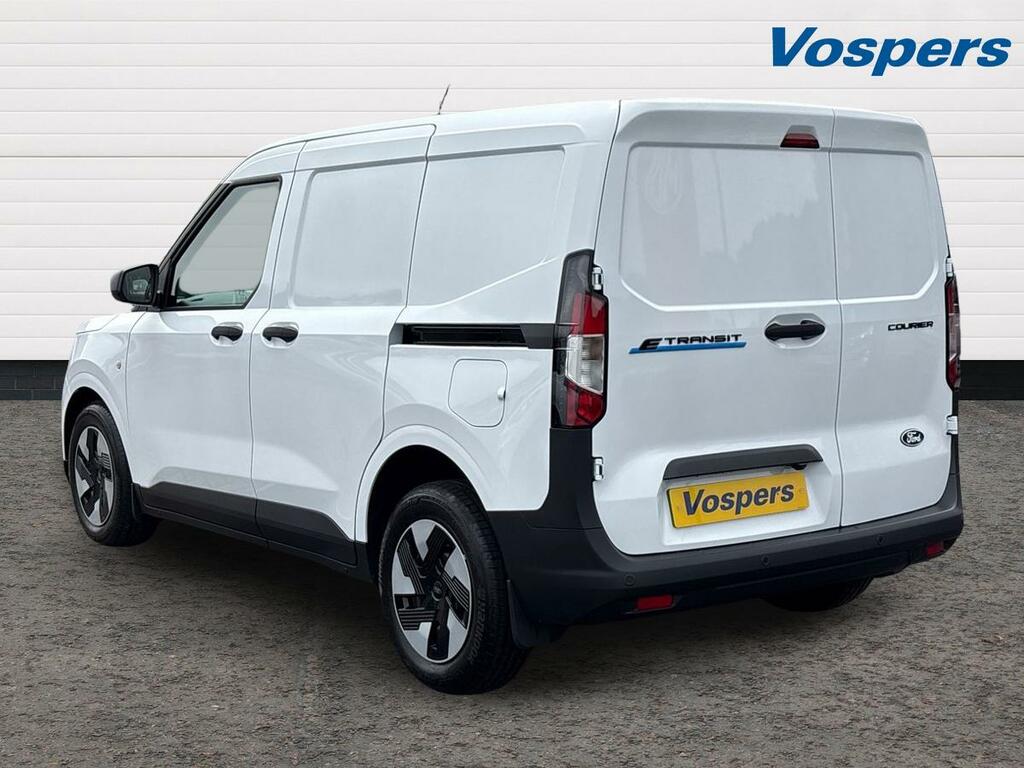Ford Transit Courier 100Kw 43Kwh Trend Van White #5