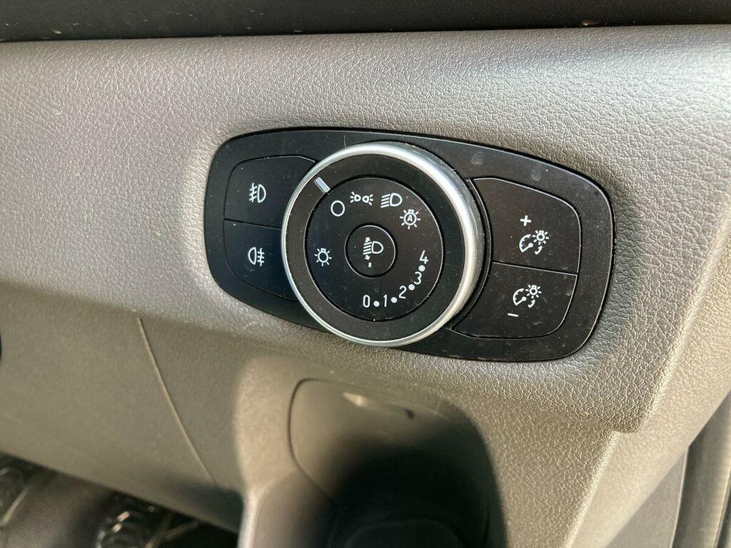 Ford Transit Custom 280 L1 Limited 2.0Tdci 130Ps Blue #28