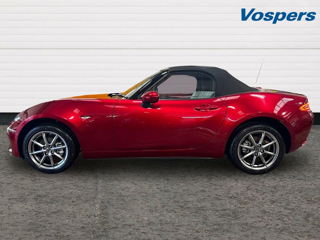 Mazda MX-5 1.5 132 Exclusive-line Red #4
