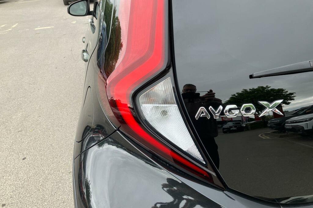 Toyota Aygo X Hatchback White #12