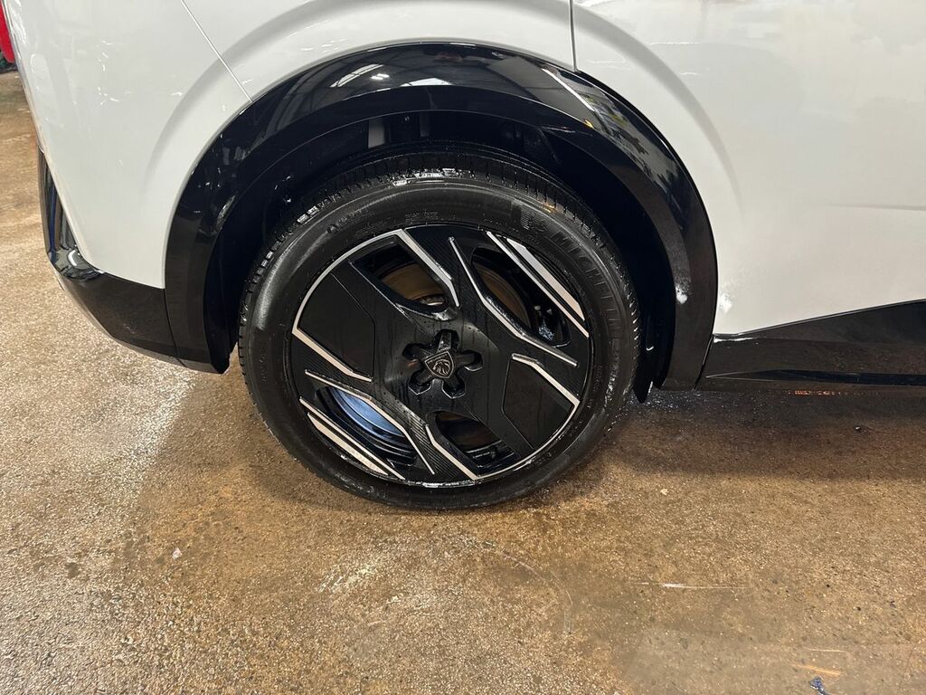 Peugeot 3008 Active Black #9