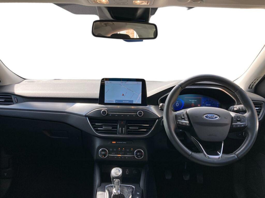 Ford Focus 1.0T Ecoboost Titanium Hatchback White #9