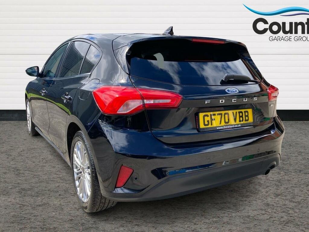 Ford Focus 1.0T Ecoboost Titanium Hatchback White #2