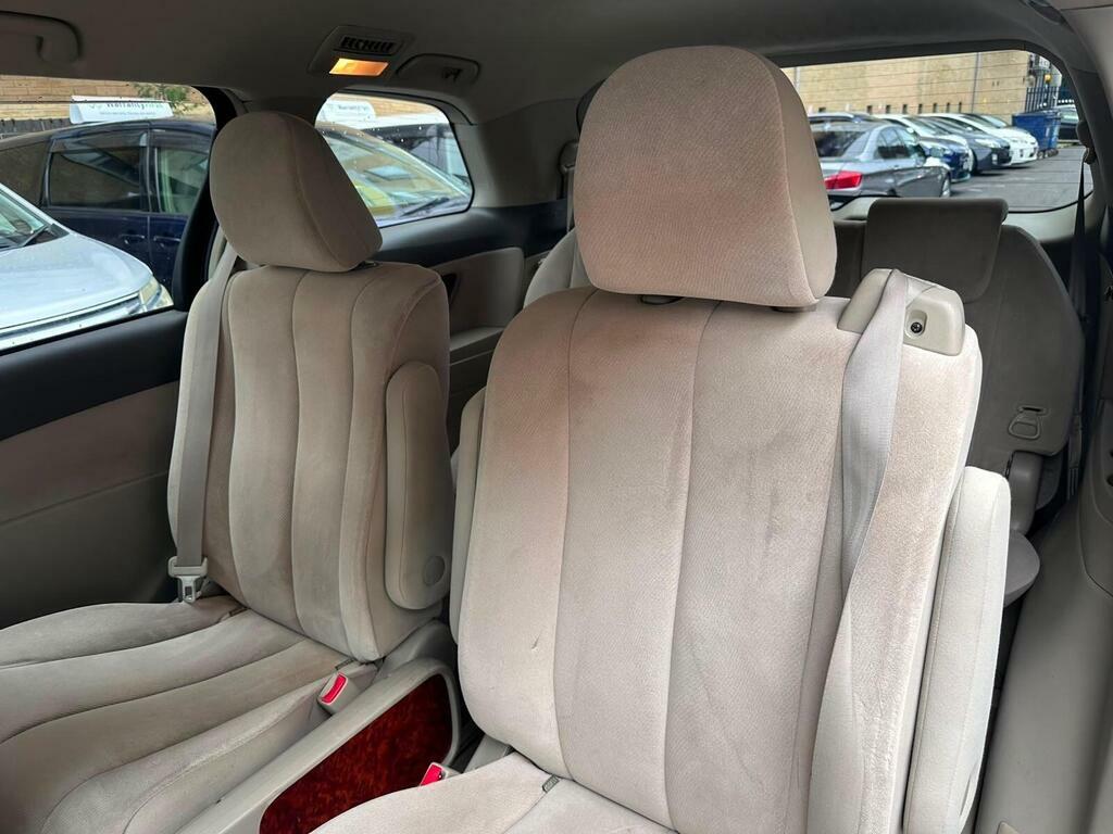 Toyota Estima  White #19