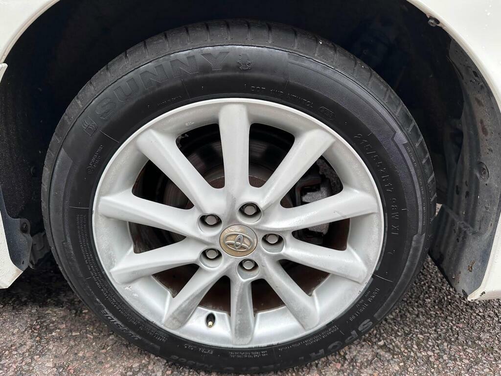 Toyota Estima  White #30