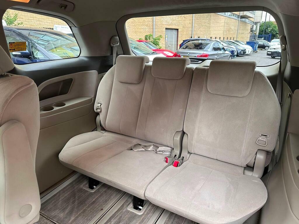 Toyota Estima  White #21