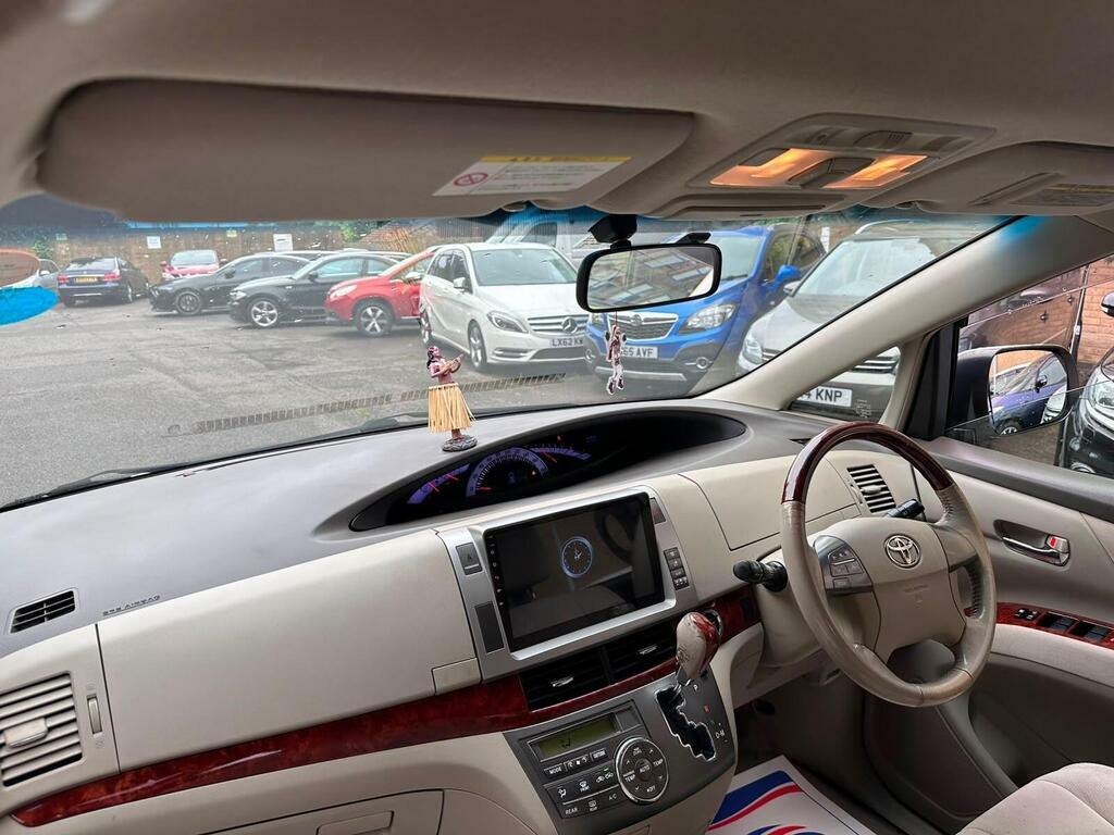 Toyota Estima  White #14