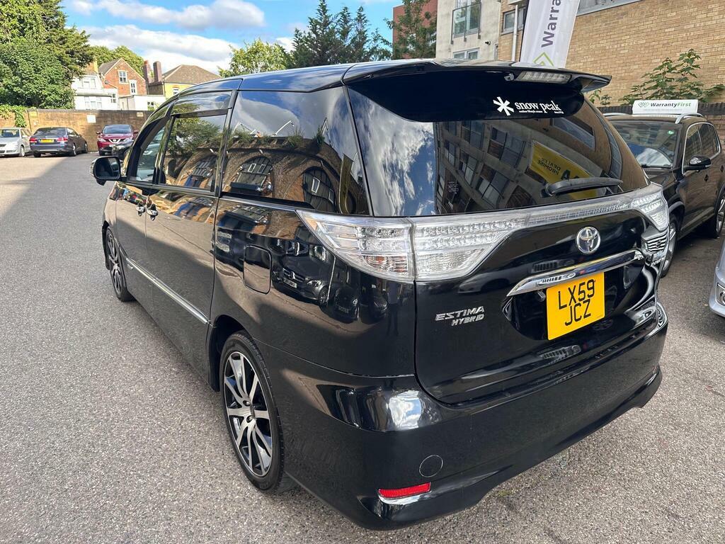 Toyota Estima   #7