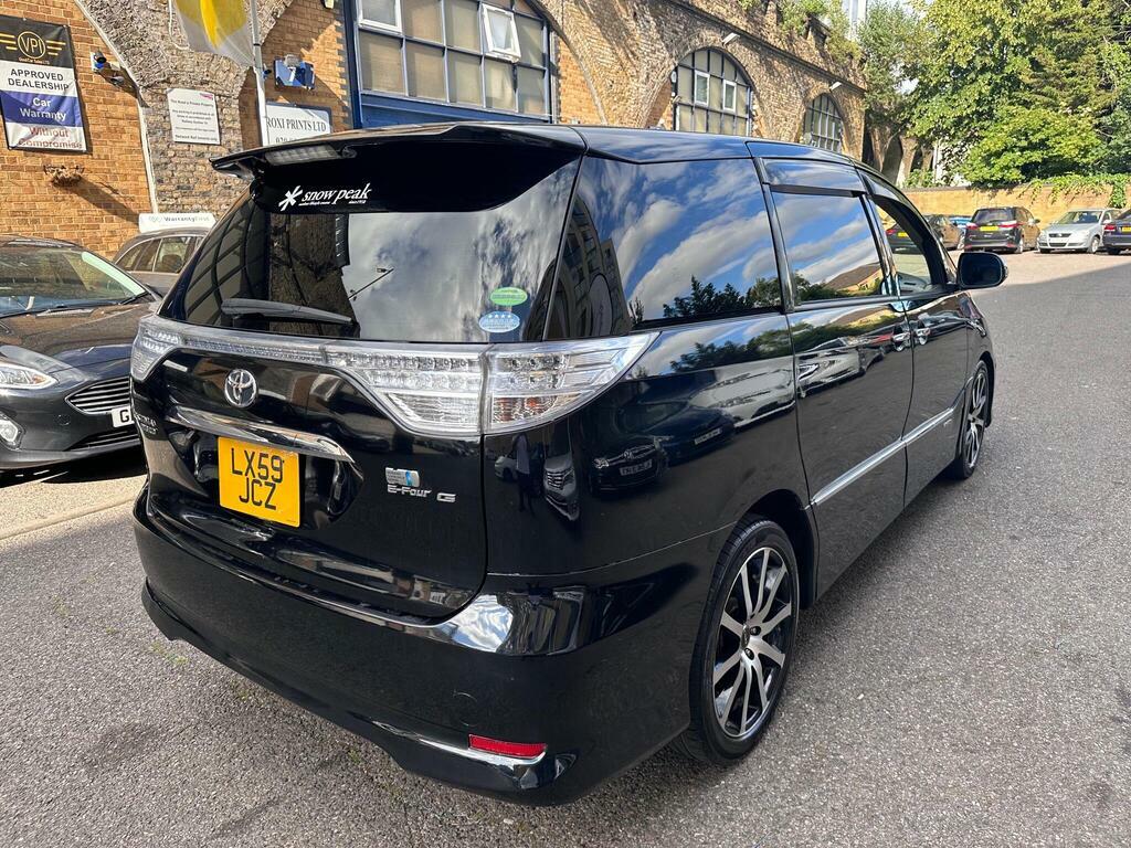 Toyota Estima   #12