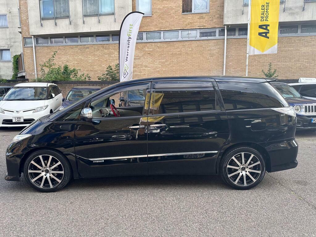 Toyota Estima   #8