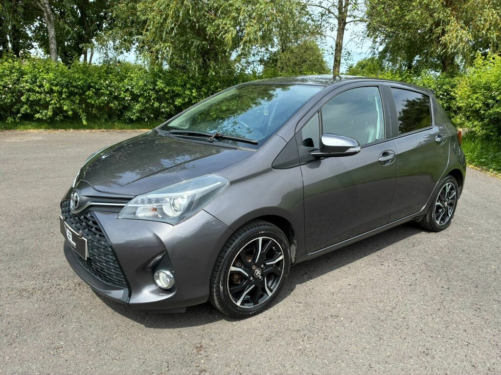 Toyota Yaris Hatchback Grey #33