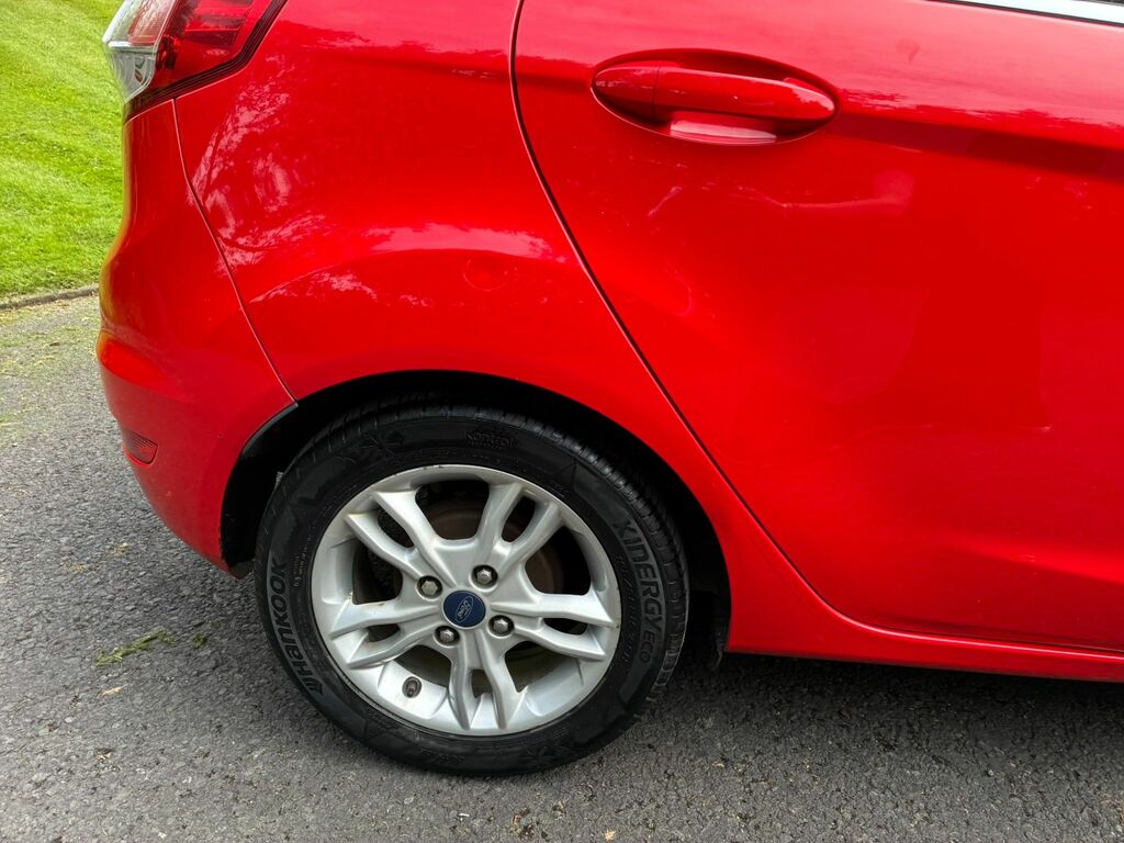 Ford Fiesta Petrol Brown #30