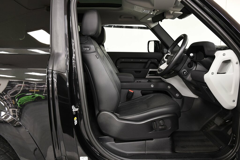 Land Rover Defender 90 D200 Mhev Se LJ21ZHZ Black #6