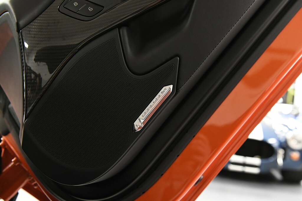 Lamborghini Aventador Lp 700-4 Roadster White #26