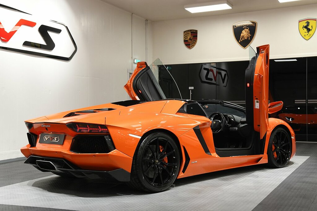 Lamborghini Aventador Lp 700-4 Roadster White #39