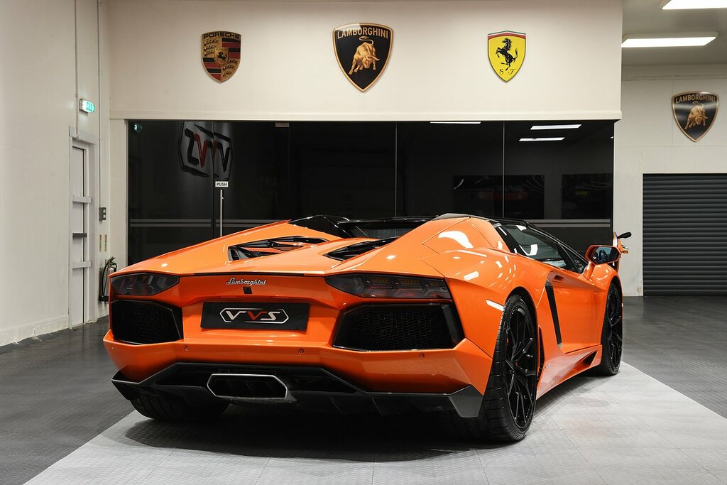Lamborghini Aventador Lp 700-4 Roadster Orange #3