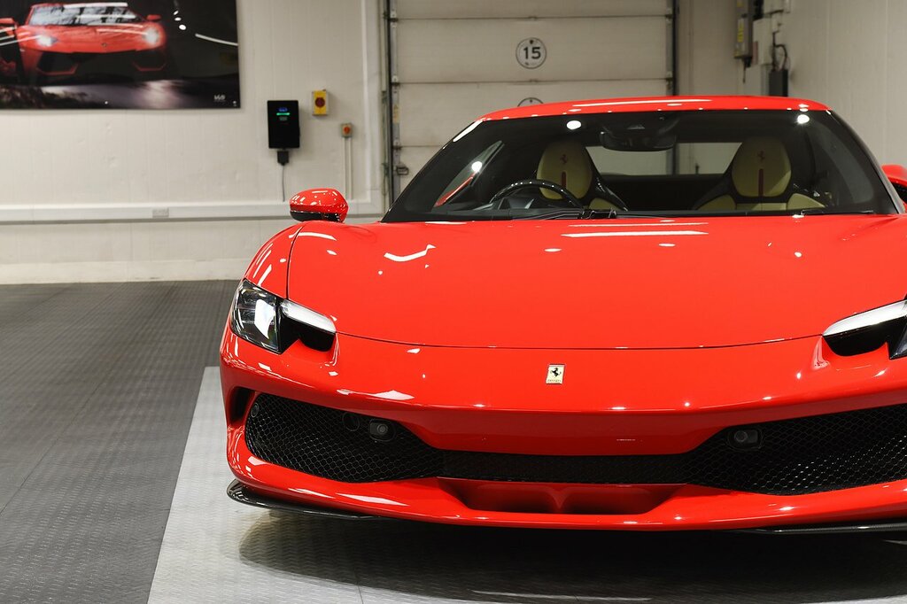 Ferrari 296 GTB Gtb 2dr Auto Red #32