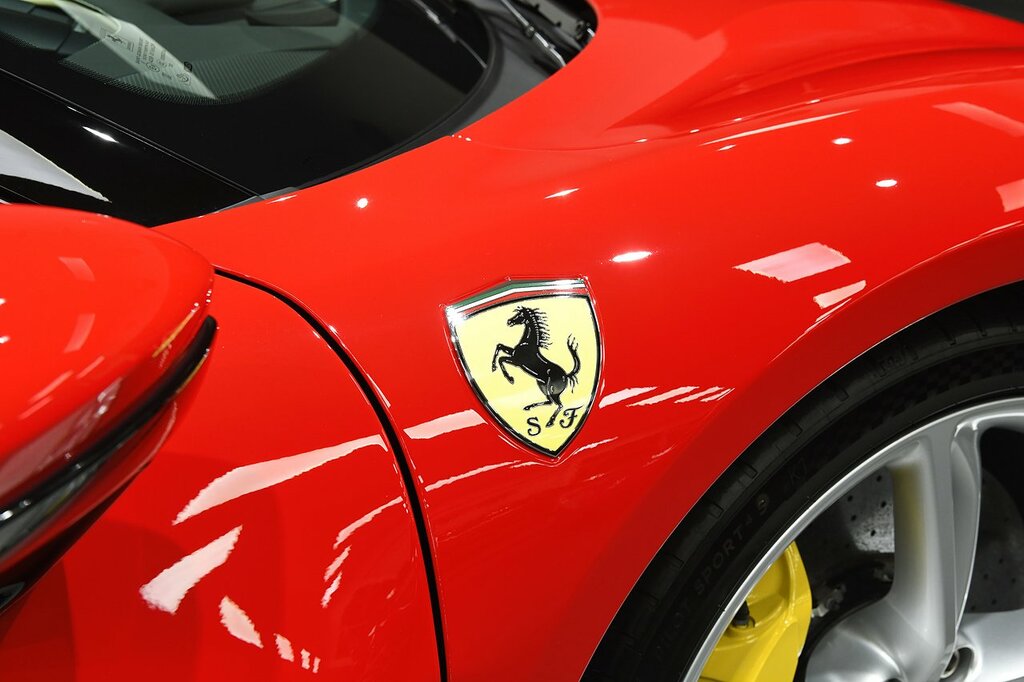 Ferrari 296 GTB Gtb 2dr Auto Red #35