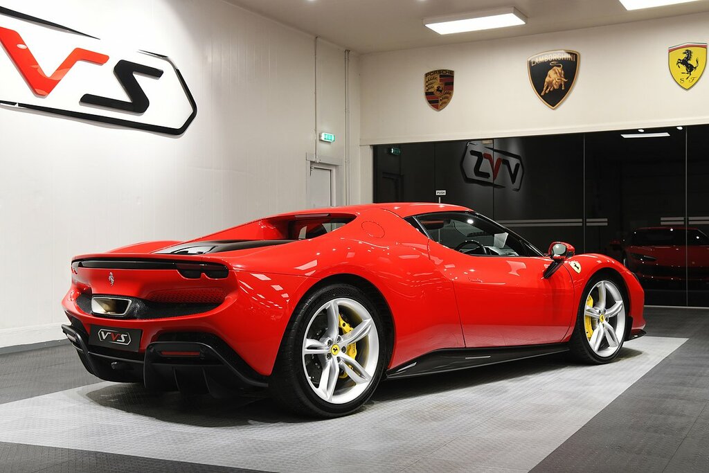 Ferrari 296 GTB Gtb 2dr Auto Red #37