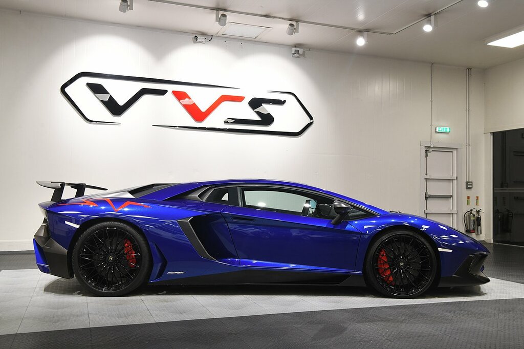 Lamborghini Aventador V12 Lp 750-4 Superveloce Blue #2