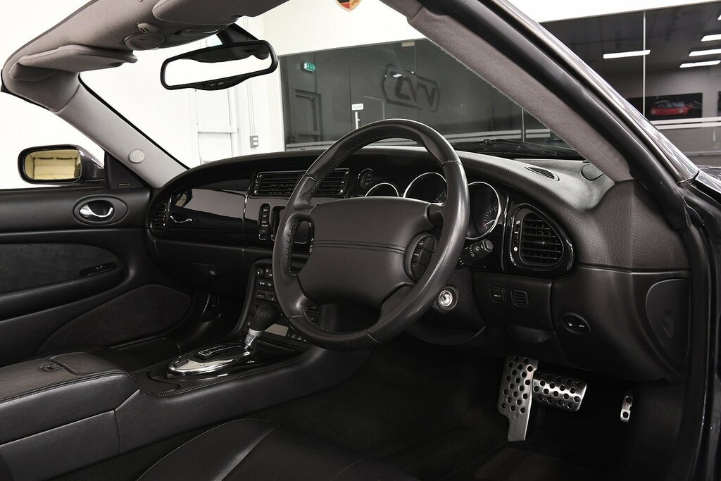 Jaguar XKR Convertible Grey #4