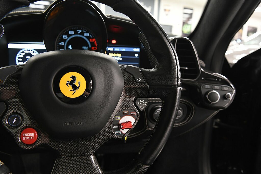 Ferrari 458 Italia White #25