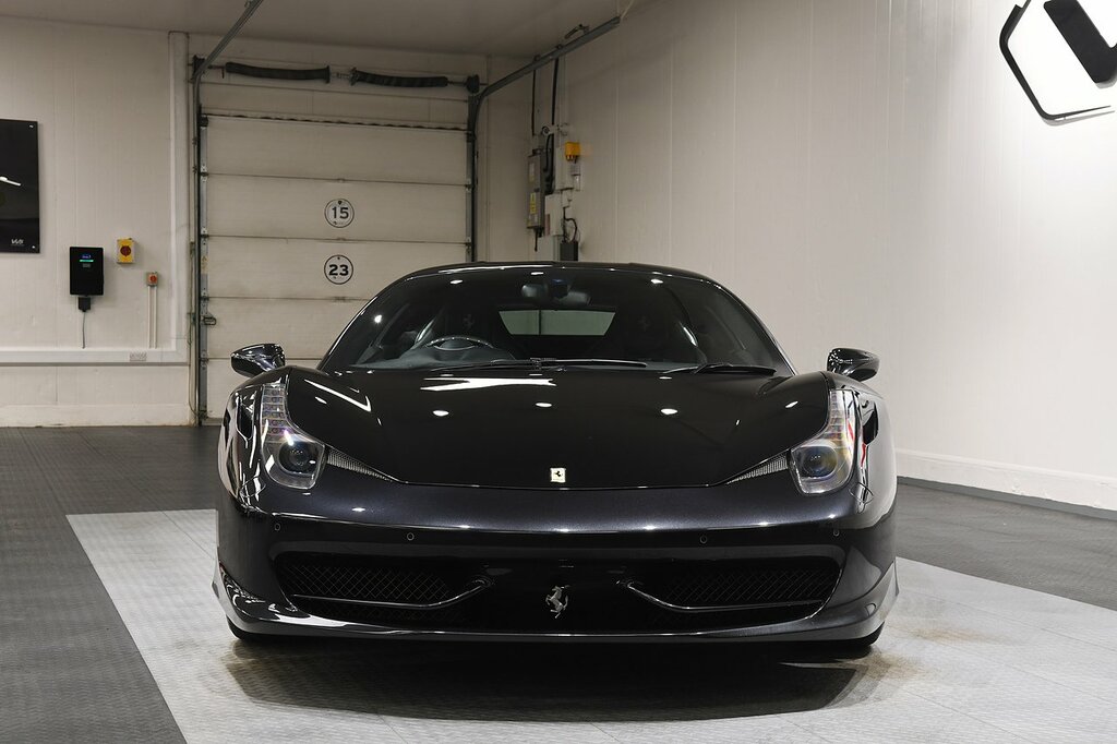 Ferrari 458 Italia White #31