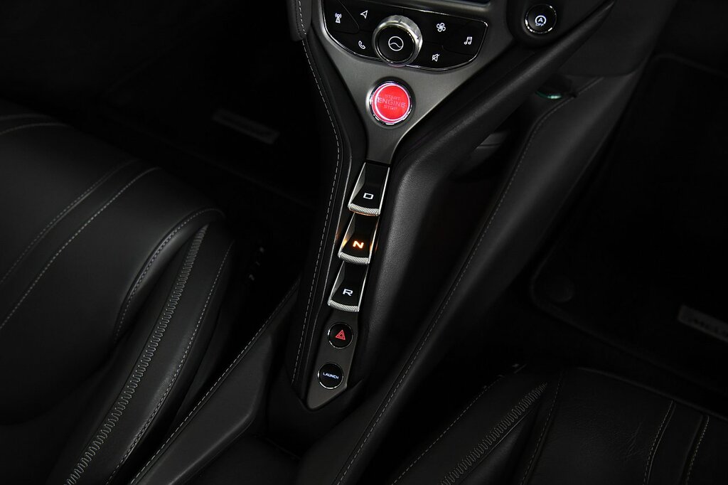 McLaren 720S Performance 4.0 V8 #18