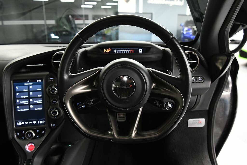 McLaren 720S Performance 4.0 V8 #19