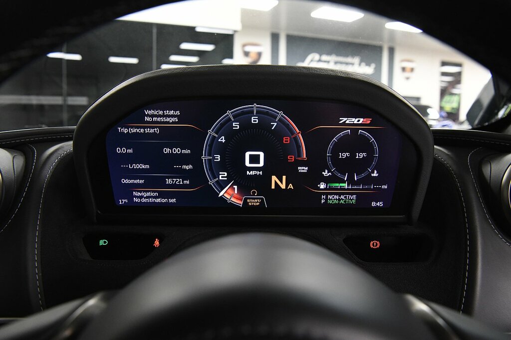McLaren 720S Performance 4.0 V8 #20