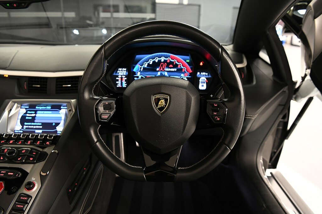 Lamborghini Aventador 6.5 V12 Lp 740-4 S Std  #23
