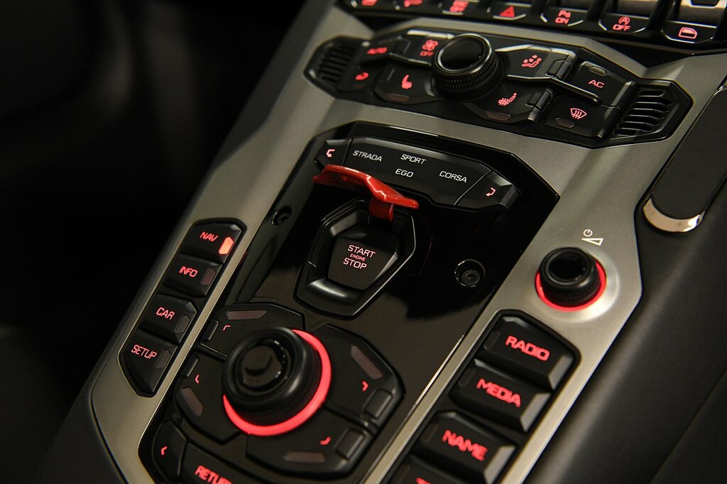 Lamborghini Aventador 6.5 V12 Lp 740-4 S Std  #17